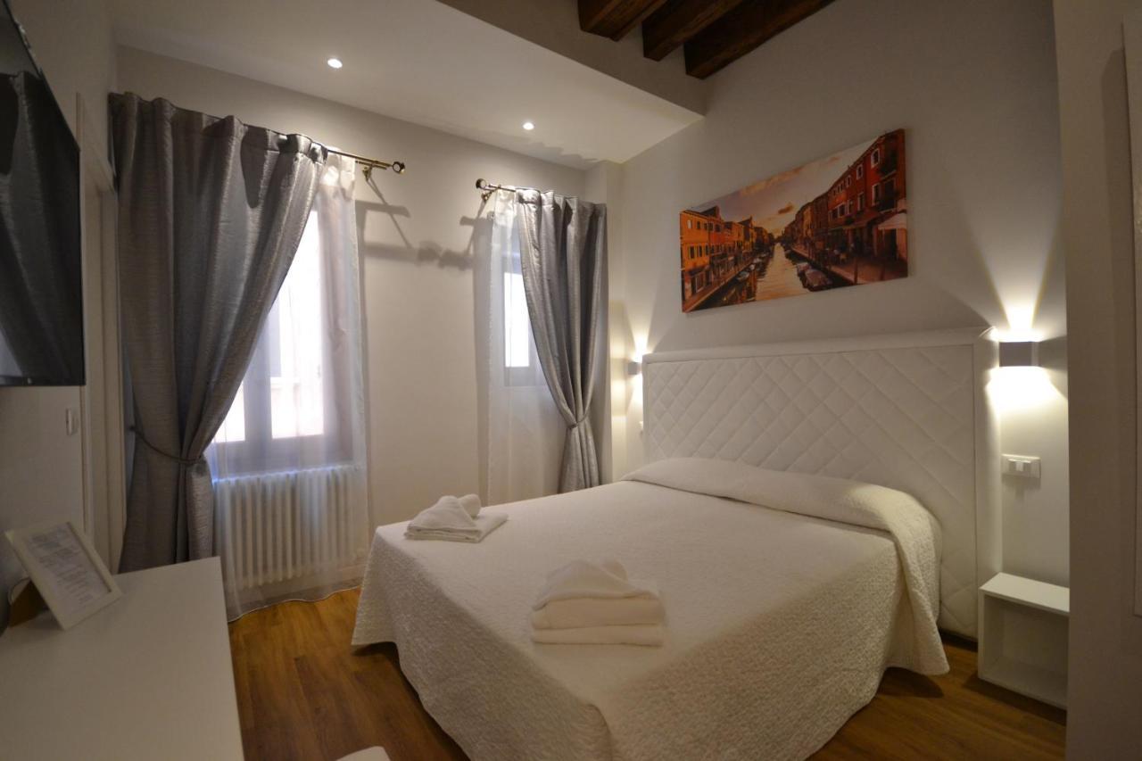 Ca' Giusta Hotel Venesia Bagian luar foto