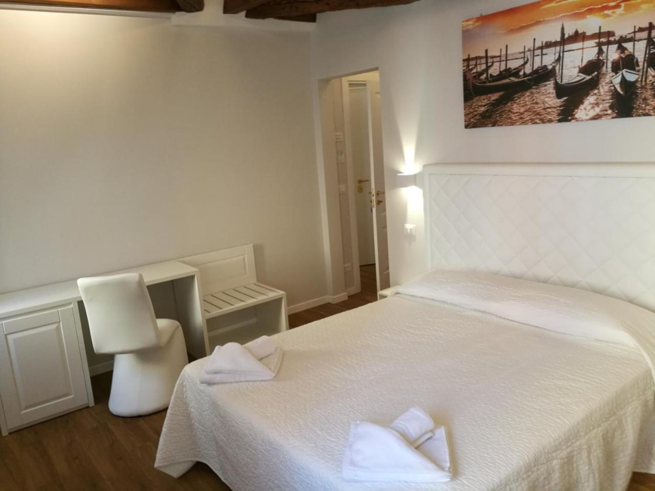 Ca' Giusta Hotel Venesia Bagian luar foto